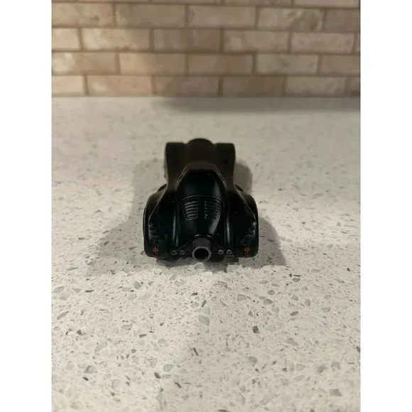 Jada Toys 1989 Batmobile Diecast Metal Car 1/32 Scale  th - Picture 4 of 5